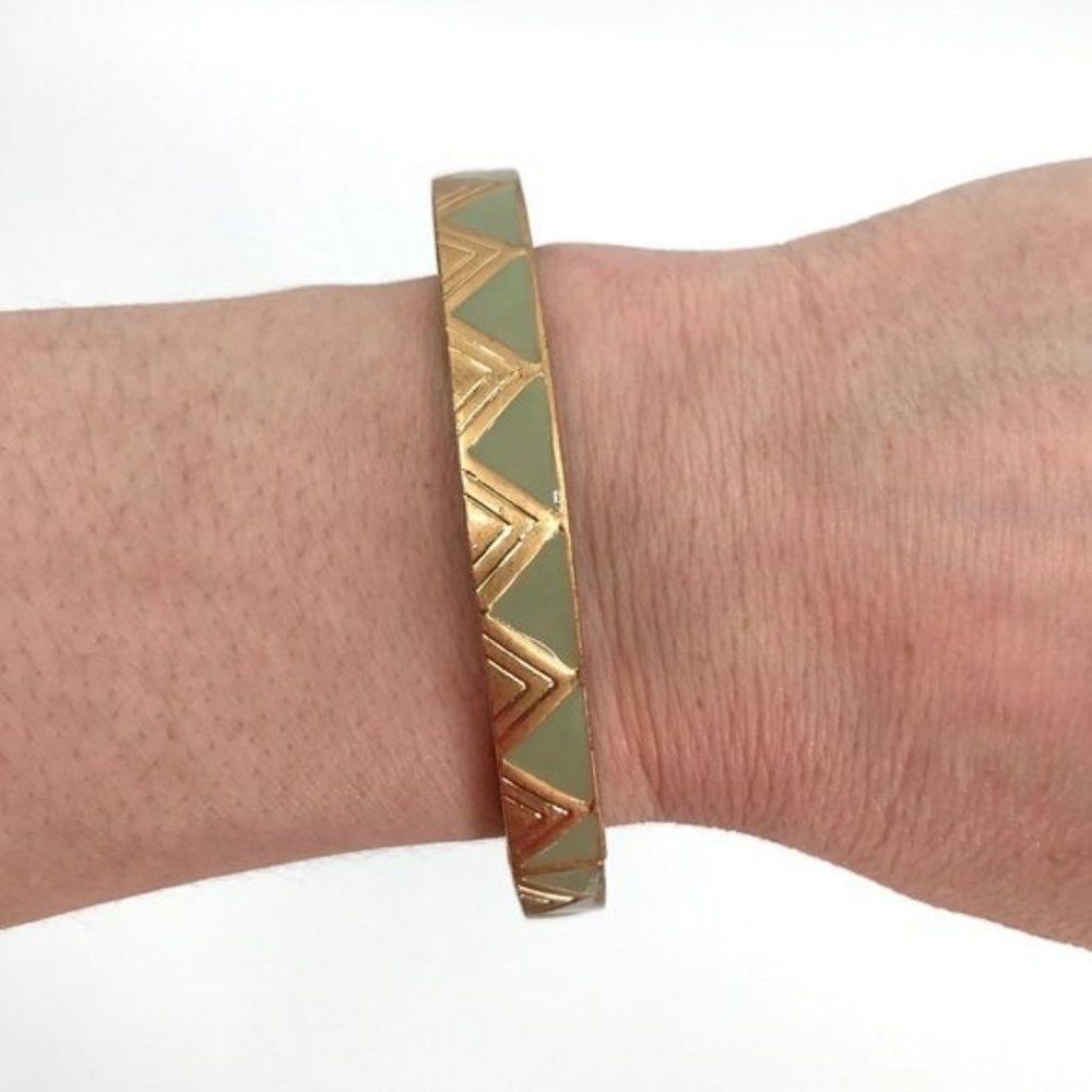 Lia Sophia “On Point”‎ gold tone green bangle bracelet tribal aztec size medium